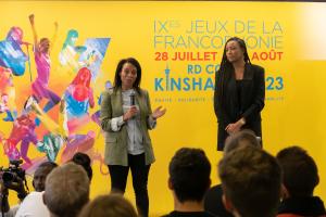 Les deux ambassadrices des Jeux : Sarah Hanffou, pongiste lauréate des Jeux du Niger et fondatrice de Ping Sans Frontières et Diandra Tchatchouane, basketteuse médaillée de bronze aux JO de Tokyo 2020, fondatrice de Take Your Shot - Conférence de presse des IXes Jeux de la Francophonie, le 25 avril 2023 © Alex THARREAU / OIF