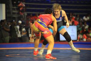 Emma LUTTENAUER Lutte libre France Kinshasa jeux francophonie