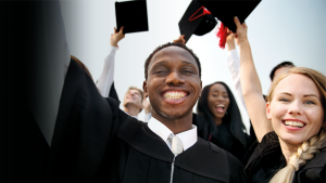 Formez les futurs leaders de la culture francophone en préparant les professionnel(le)s de demain dans les secteurs du patrimoine et des industries culturelles.
