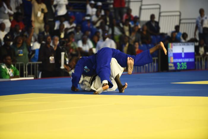 DJONWE Pierre (CHA) - LUSAMBA KALALA Tshierry (COD, bleu), bronze