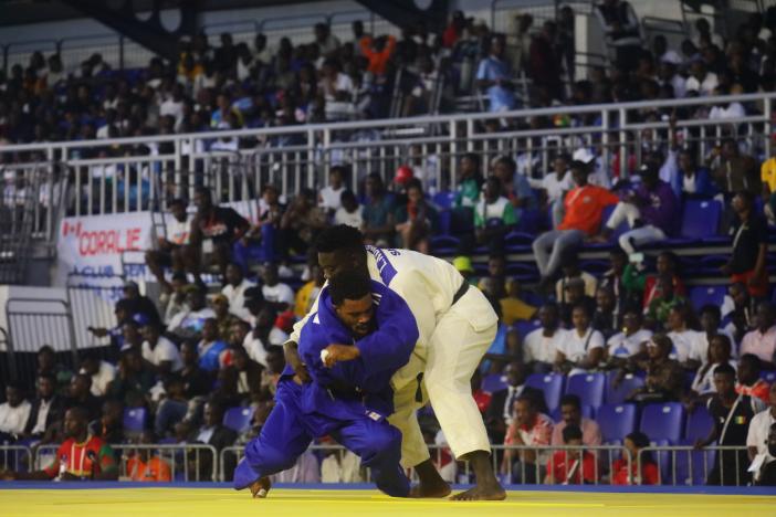 MOKILI Charly (CGO) - NDIAYE Libasse (Sénégal)