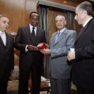 Nabih Berri, Président de l'Assemblée nationale du Liban reçoit la médaille Senghor