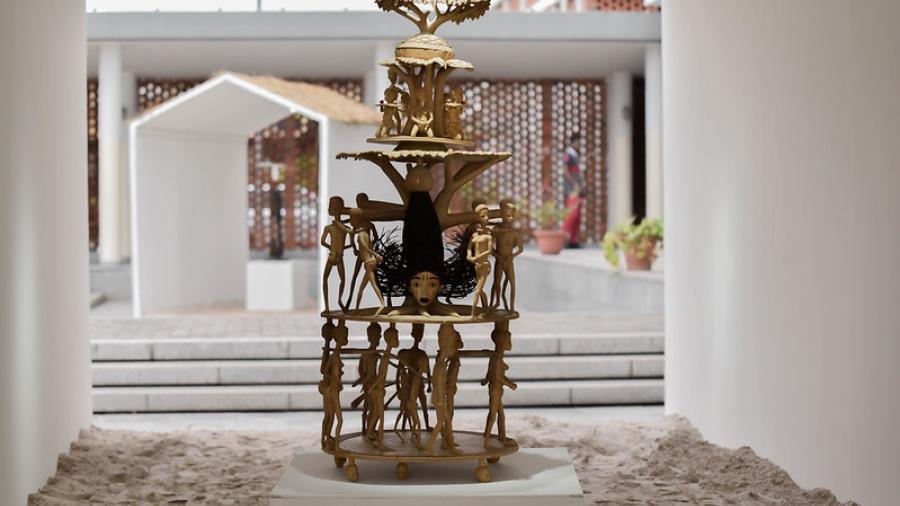 Diouf Mbaye Babacar partage ses conseils pour aider les jeunes artistes francophones à réussir leur candidature au concours de peinture des Jeux de la Francophonie 2027.