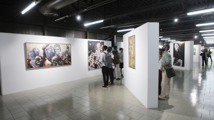 Diouf Mbaye Babacar partage ses conseils pour aider les jeunes artistes francophones à réussir leur candidature au concours de peinture des Jeux de la Francophonie 2027.