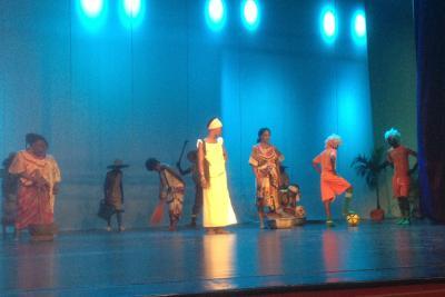 Agrandir l'image 2 sur 36, fenêtre modale