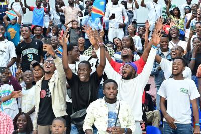 Agrandir l'image 35 sur 117, fenêtre modale