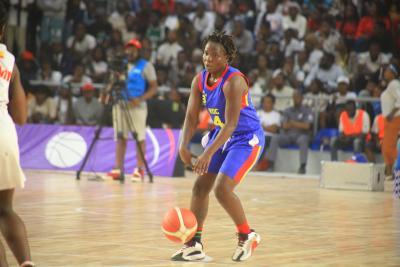 Agrandir l'image 37 sur 117, fenêtre modale