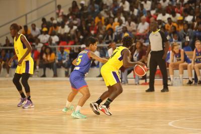 Agrandir l'image 94 sur 117, fenêtre modale