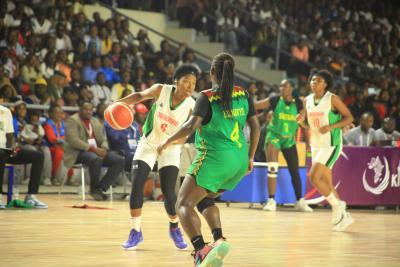 Agrandir l'image 13 sur 117, fenêtre modale