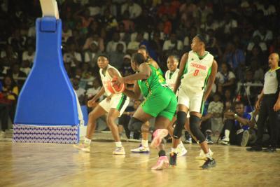 Agrandir l'image 16 sur 117, fenêtre modale