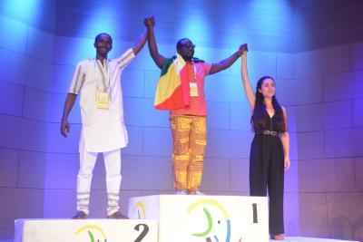 Agrandir l'image 17 sur 33, fenêtre modale