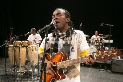 Agrandir l'image 100 sur 101, fenêtre modale