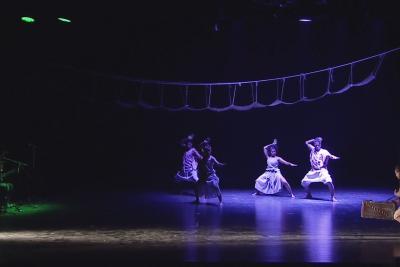 Agrandir l'image 19 sur 33, fenêtre modale