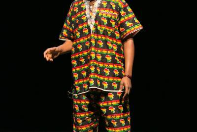 Agrandir l'image 9 sur 101, fenêtre modale