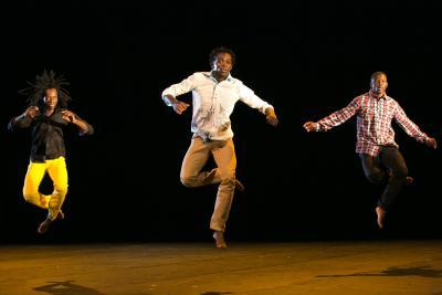 Agrandir l'image 14 sur 101, fenêtre modale