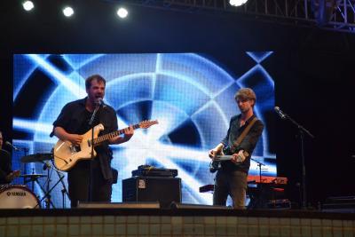 Agrandir l'image 24 sur 33, fenêtre modale