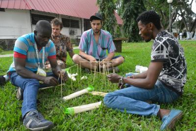 Agrandir l'image 2 sur 19, fenêtre modale