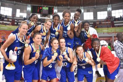 Agrandir l'image 11 sur 22, fenêtre modale