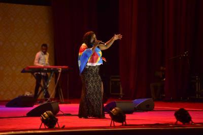 Agrandir l'image 39 sur 55, fenêtre modale