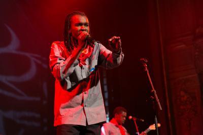 Agrandir l'image 34 sur 101, fenêtre modale