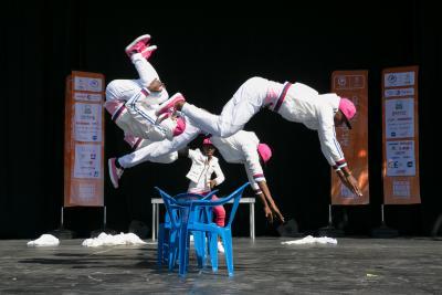 Agrandir l'image 41 sur 101, fenêtre modale