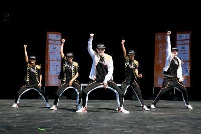 Agrandir l'image 56 sur 101, fenêtre modale