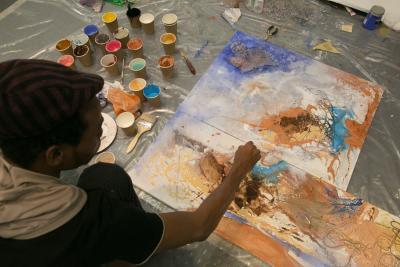 Agrandir l'image 1 sur 18, fenêtre modale