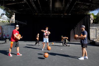 Agrandir l'image 75 sur 101, fenêtre modale