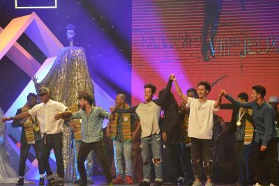 Agrandir l'image 21 sur 36, fenêtre modale