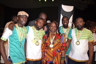 Agrandir l'image 25 sur 33, fenêtre modale