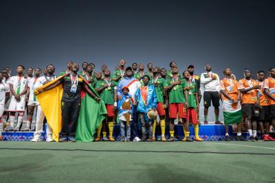 Agrandir l'image 23 sur 117, fenêtre modale