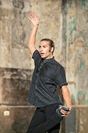 israel_galvan_c_LuisCastillaFotografia.jpg