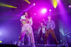 Anisha Thai, danseuse, chorégraphe et entrepreneuse franco-comorienne, fondatrice d’une troupe féminine et promotrice de l’entrepreneuriat artistique féminin dans la Francophonie.